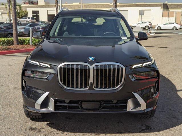 new 2025 BMW X7 car, priced at $90,300