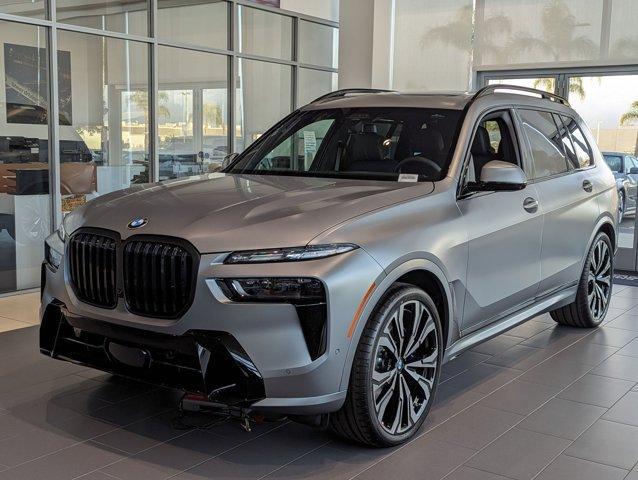 new 2025 BMW X7 car, priced at $114,925