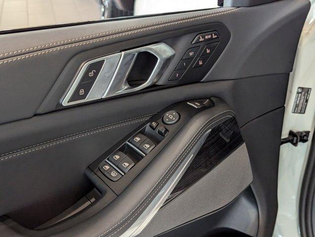 new 2026 BMW X7 car, priced at $122,940