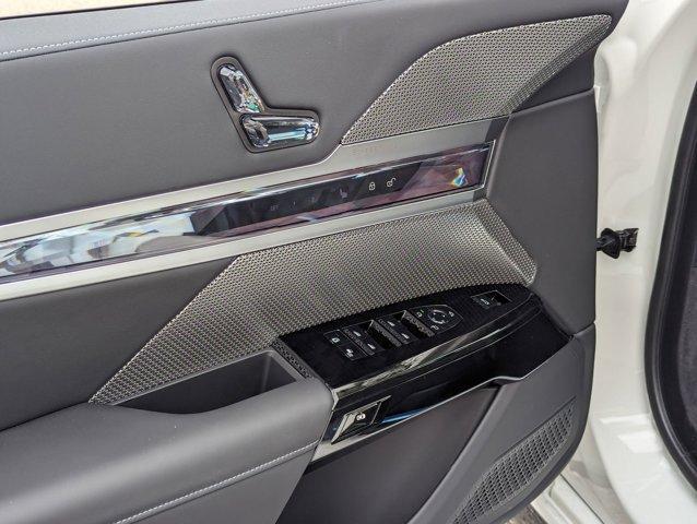 new 2025 BMW i7 car, priced at $131,425