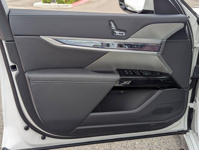 new 2025 BMW i7 car, priced at $131,425