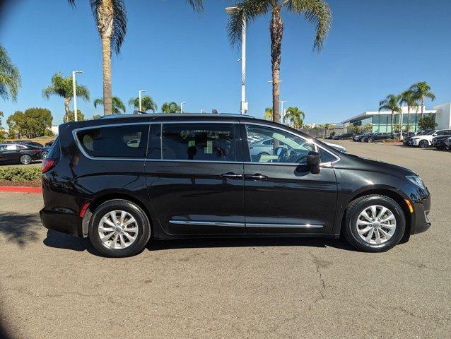 used 2019 Chrysler Pacifica car, priced at $18,967