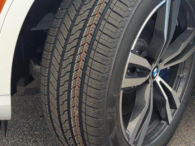 new 2026 BMW X7 car, priced at $120,440