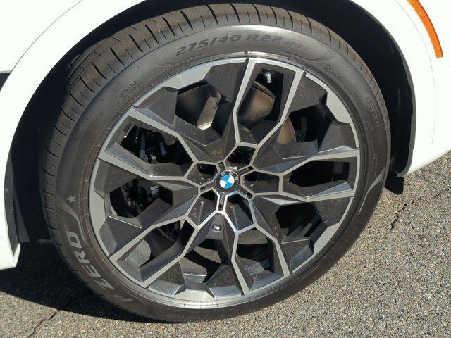 new 2026 BMW X7 car, priced at $102,515