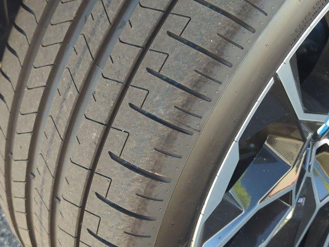 new 2026 BMW X7 car, priced at $102,515