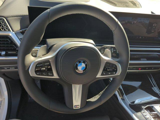 new 2026 BMW X7 car, priced at $102,515