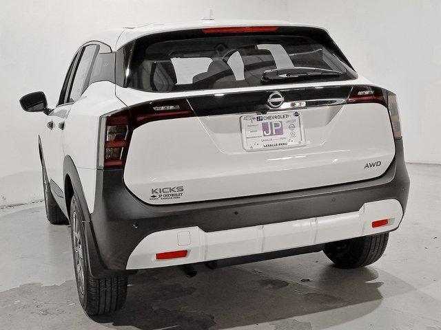 new 2025 Nissan Kicks car, priced at $25,160
