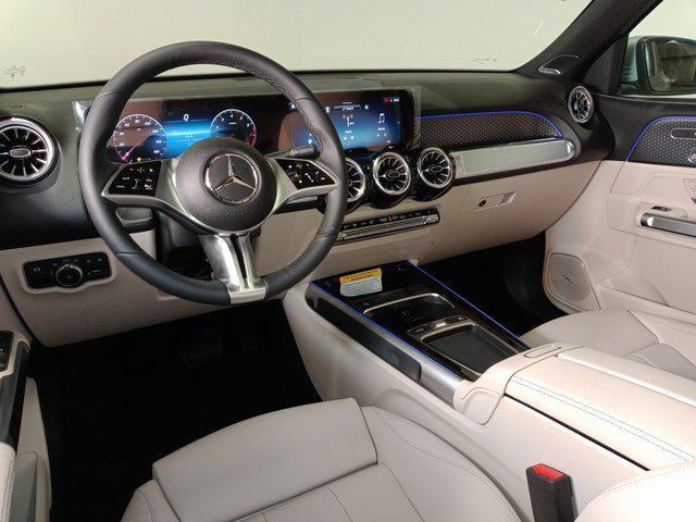 new 2024 Mercedes-Benz GLB 250 car, priced at $52,675