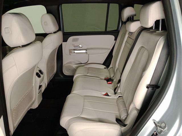 new 2024 Mercedes-Benz GLB 250 car, priced at $52,675