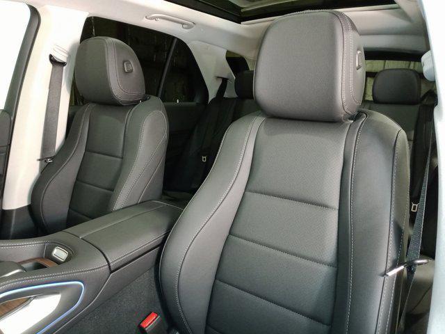 new 2025 Mercedes-Benz GLE 350 car, priced at $74,595