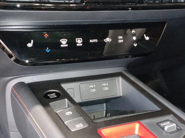 new 2025 Nissan Kicks car, priced at $31,460