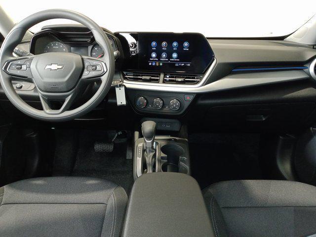new 2025 Chevrolet Trax car, priced at $22,885