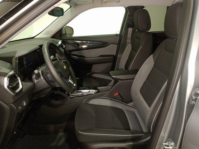 new 2025 Chevrolet TrailBlazer car, priced at $28,700