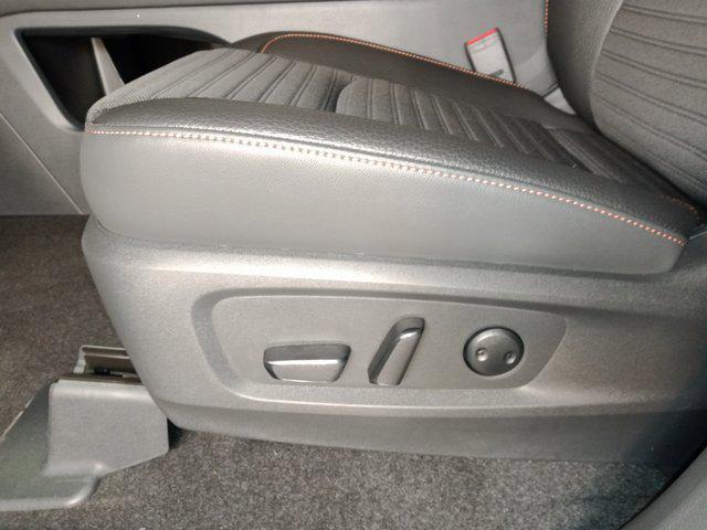 used 2025 Nissan Pathfinder car, priced at $38,916