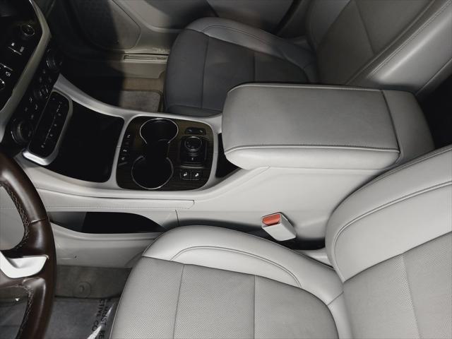 used 2023 GMC Acadia car, priced at $27,142