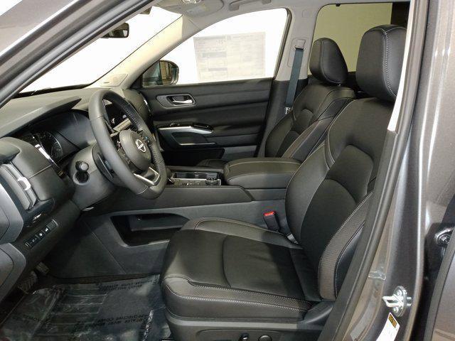 new 2025 Nissan Pathfinder car, priced at $55,540