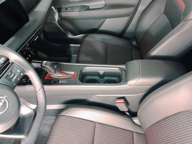 new 2025 Nissan Kicks car, priced at $29,510