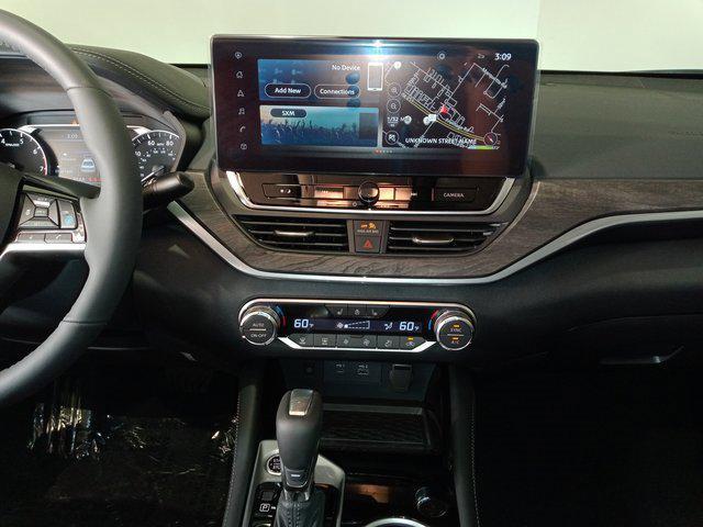 new 2025 Nissan Altima car, priced at $35,770