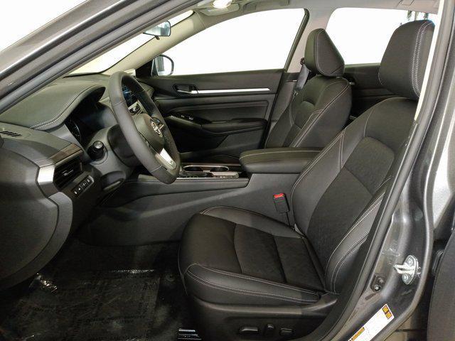 new 2025 Nissan Altima car, priced at $35,770