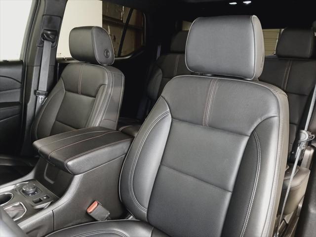 used 2022 Chevrolet Traverse car, priced at $36,977