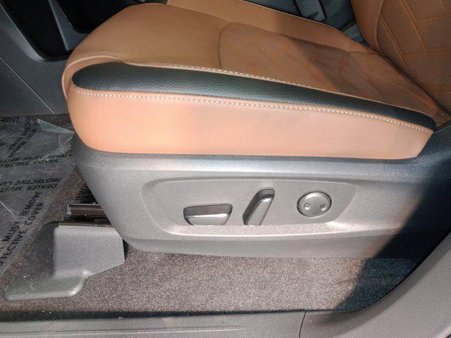 new 2025 Nissan Pathfinder car, priced at $55,030