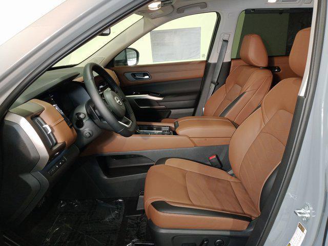 new 2025 Nissan Pathfinder car, priced at $55,030