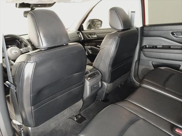 used 2022 Nissan Pathfinder car, priced at $31,911