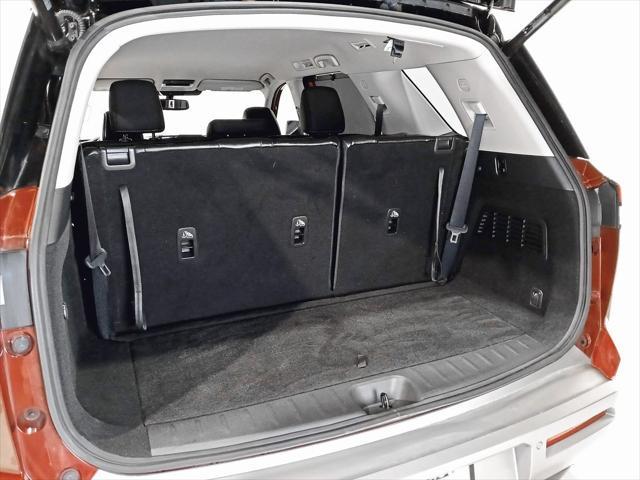 used 2022 Nissan Pathfinder car, priced at $31,911