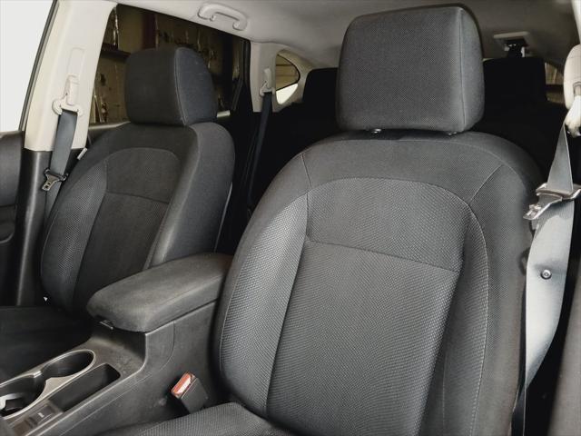 used 2013 Nissan Rogue car