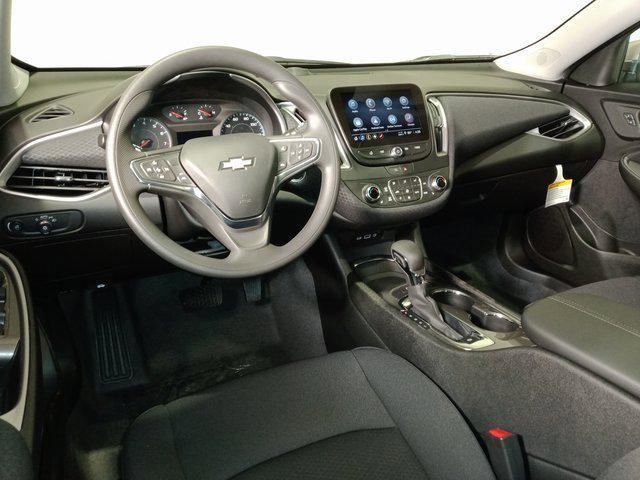 new 2025 Chevrolet Malibu car, priced at $30,595