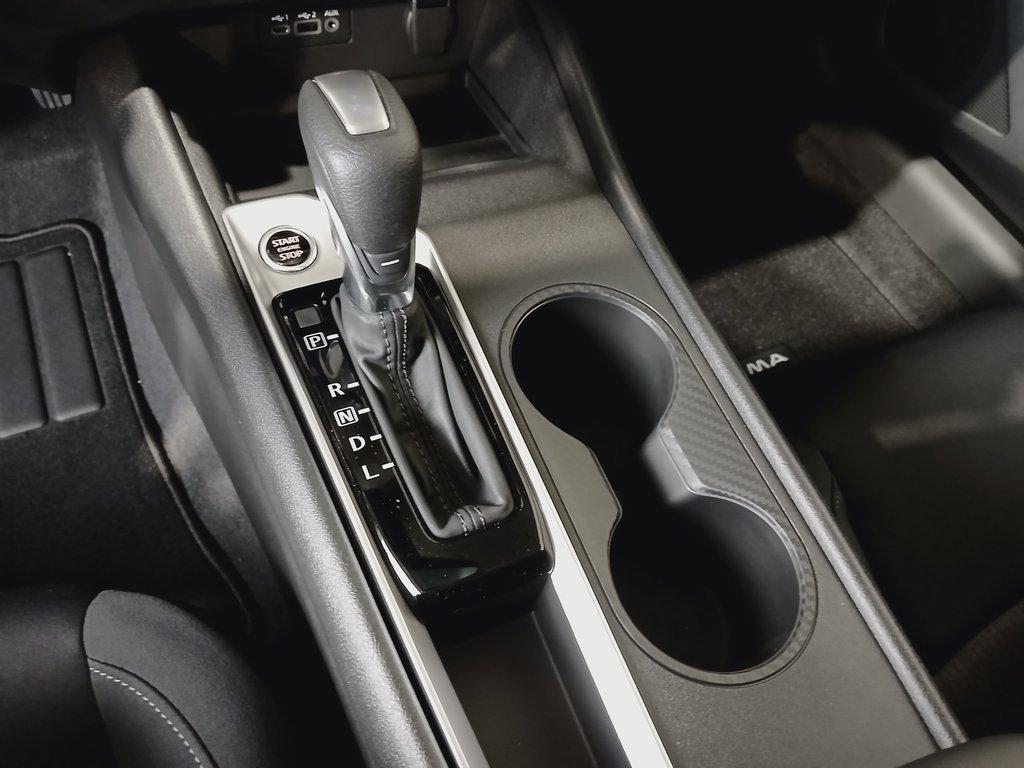 new 2025 Nissan Altima car, priced at $29,460