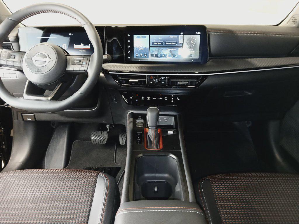 new 2025 Nissan Kicks car, priced at $31,400