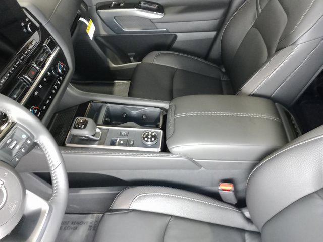 new 2025 Nissan Pathfinder car, priced at $50,690