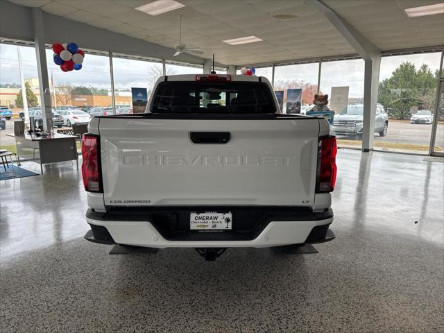 new 2024 Chevrolet Colorado car