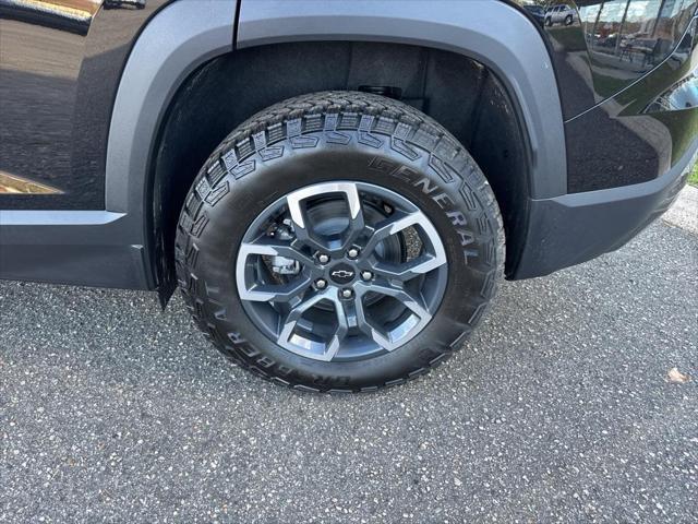 new 2025 Chevrolet Equinox car, priced at $35,430