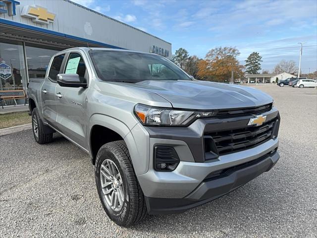 new 2025 Chevrolet Colorado car