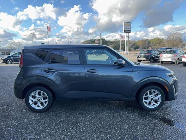 used 2023 Kia Soul car, priced at $17,995