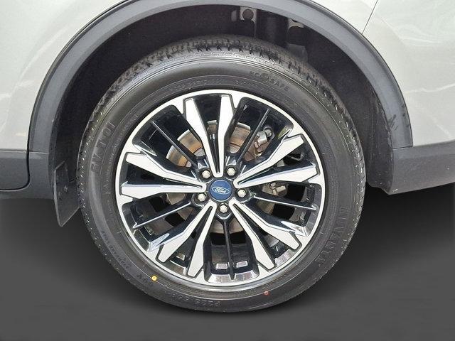 used 2022 Ford Escape car, priced at $20,034