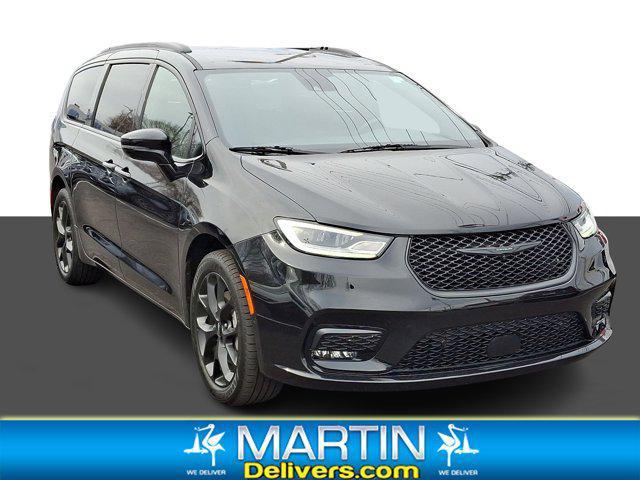 used 2022 Chrysler Pacifica car, priced at $26,778