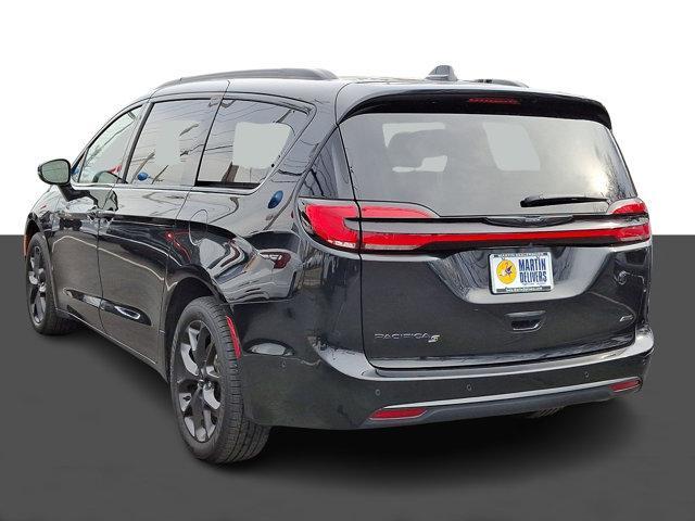 used 2022 Chrysler Pacifica car, priced at $26,778