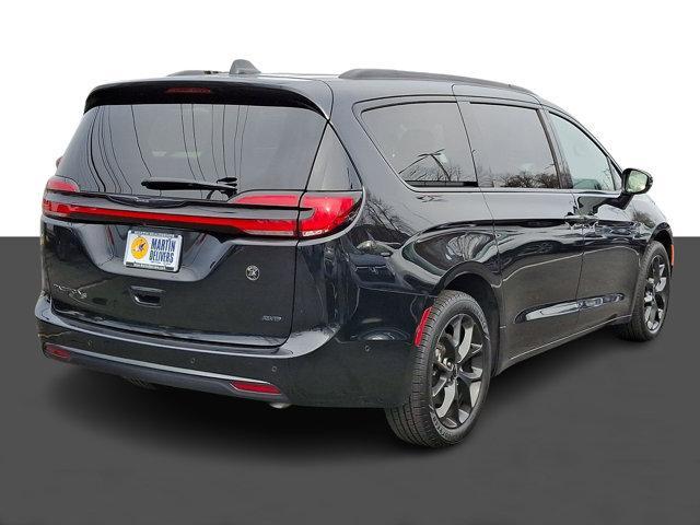 used 2022 Chrysler Pacifica car, priced at $26,778