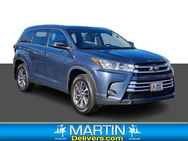 used 2017 Toyota Highlander car, priced at $24,368