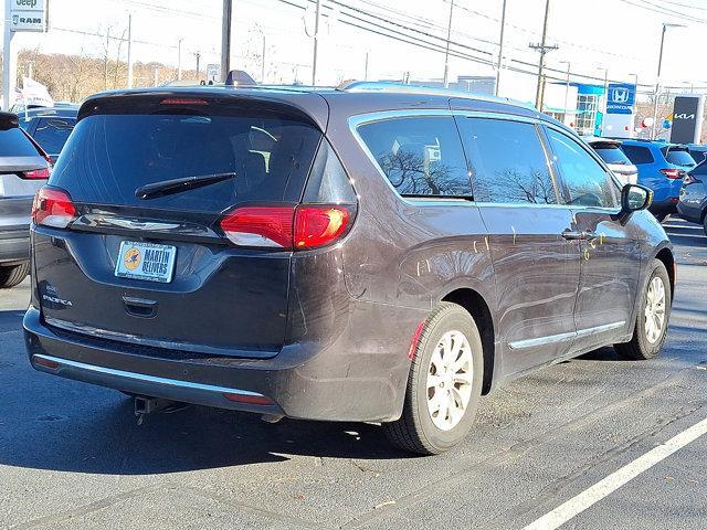 used 2018 Chrysler Pacifica car, priced at $13,925