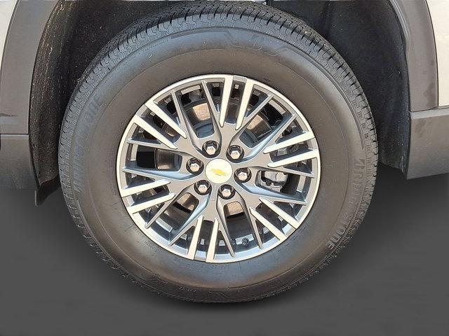 used 2024 Chevrolet Traverse car, priced at $37,995