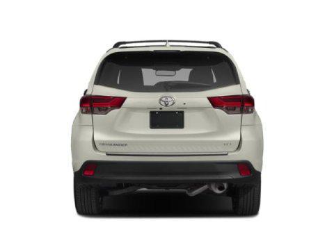 used 2019 Toyota Highlander car, priced at $23,722