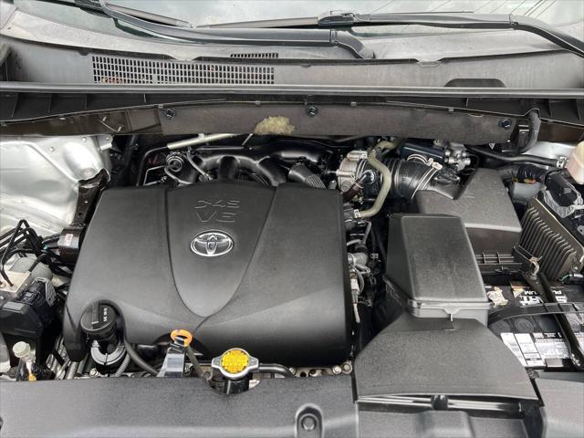 used 2017 Toyota Highlander car, priced at $21,991