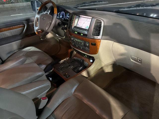 used 2006 Lexus LX 470 car, priced at $29,991