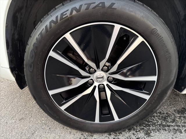 used 2020 Volvo XC90 car, priced at $24,991