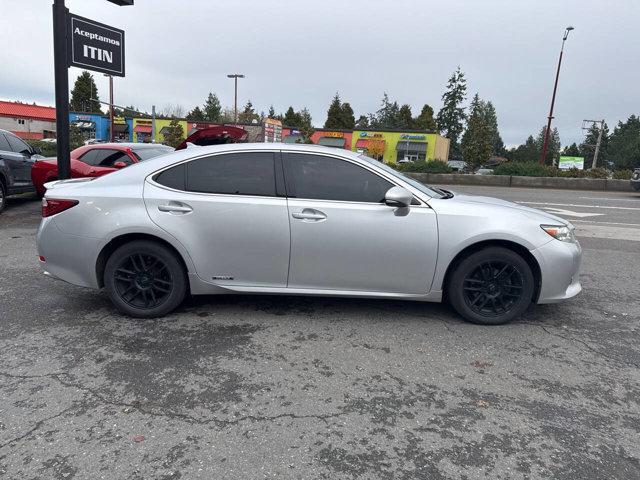 used 2014 Lexus ES 300h car, priced at $11,991