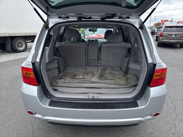 used 2010 Toyota Highlander car, priced at $9,991
